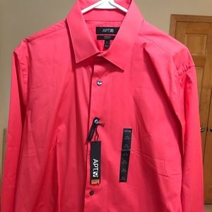 Men’s Apt 9 Dress shirt - size 16 1/2 32/33 NWT